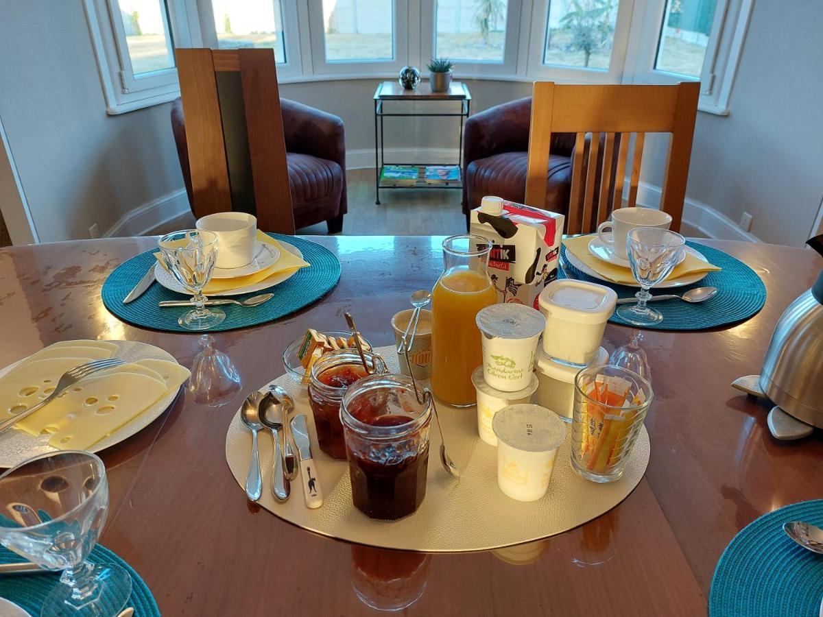 L'Escale D'Armor Bed & Breakfast Loudéac Екстериор снимка