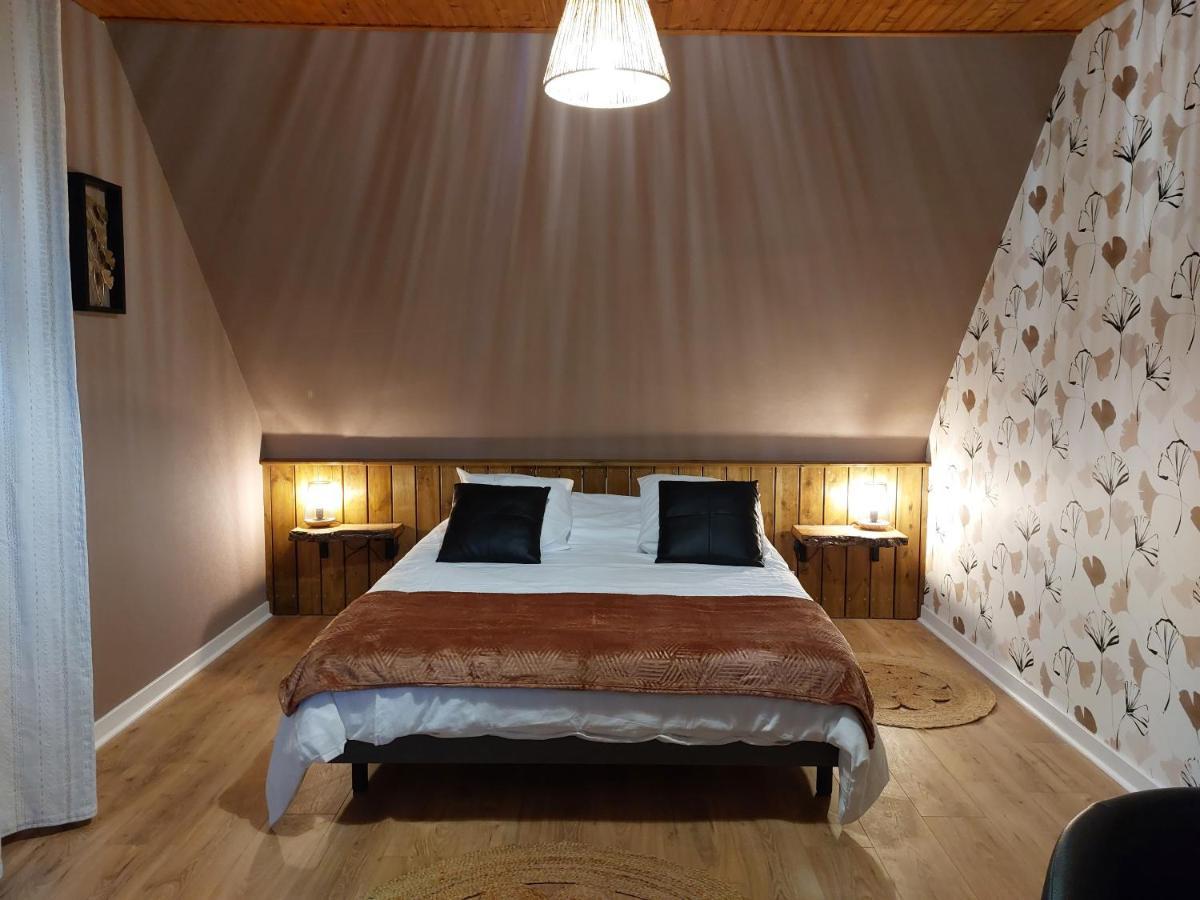 L'Escale D'Armor Bed & Breakfast Loudéac Екстериор снимка